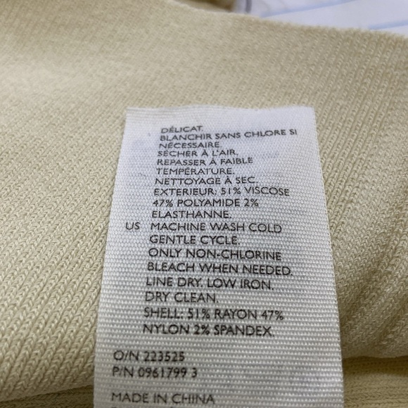 C.O.S.Women’s,Cream, V Neck,Knit,Long Sleeve Top.Size-Medium. - Picture 11 of 12